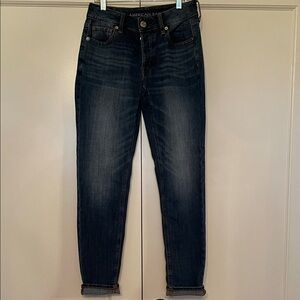 American Eagle Outfitters Dark Wash Women’s Tomgirl Jeans - Classic Slim Fit